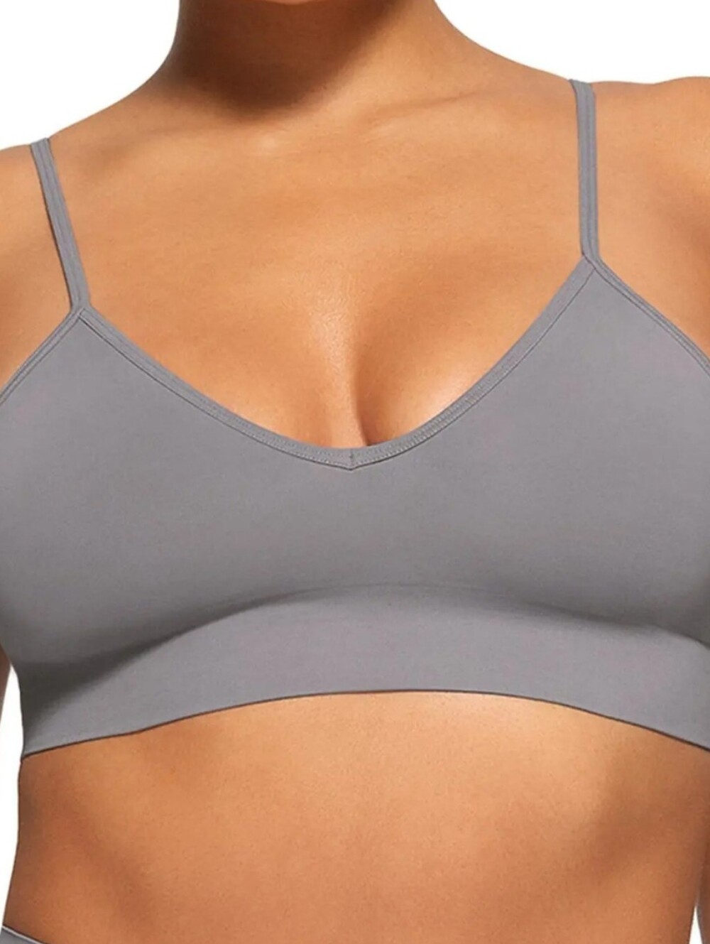 SKIMS SOFT SMOOTHING SEAMLESS BRALETTE IN PACIFIC /GREY TONE/ ; SZ:LARGE